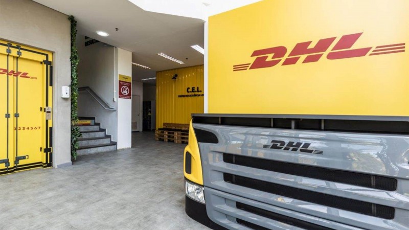 DHL